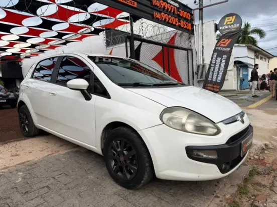 FIAT-PUNTO-1.4 ATTRACTIVE ITALIA 8V FLEX 4P MANUAL FIAT-PUNTO-2012