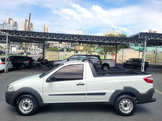 FIAT STRADA 1.4 MPI WORKING CS 8V FLEX 2P MANUAL