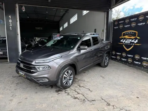 FIAT TORO 2.0 16V TURBO DIESEL FREEDOM 4WD AT9 FIAT TORO 2.0 16V TURBO DIESEL FREEDOM 4WD AT9
