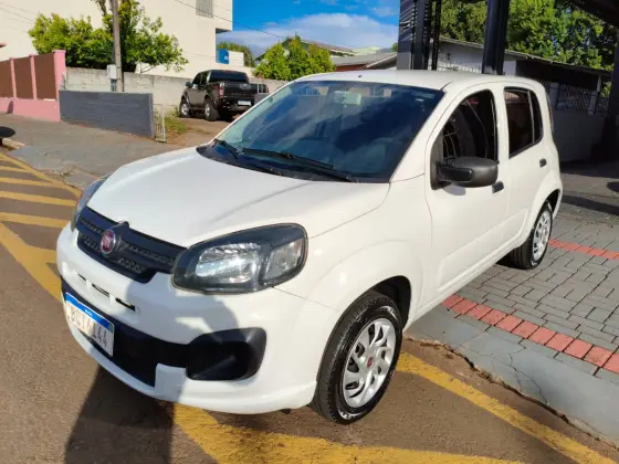 FIAT UNO 1.0 FIRE FLEX ATTRACTIVE MANUAL FIAT UNO 1.0 FIRE FLEX ATTRACTIVE MANUAL