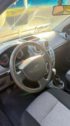 FORD-FIESTA-2012