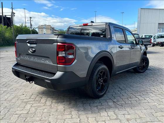 FORD MAVERICK 2.0 ECOBOOST GASOLINA BLACK AUTOMÁTICO