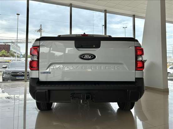 FORD-MAVERICK-2.0 ECOBOOST GASOLINA BLACK AUTOMÁTICO FORD-MAVERICK-2025