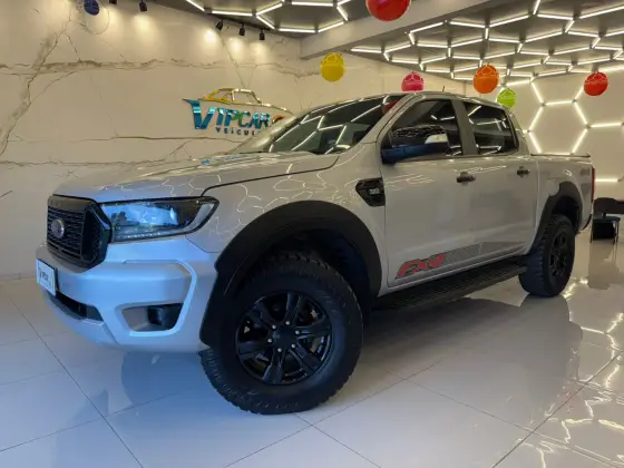 FORD RANGER 3.2 FX4 4X4 CD 20V DIESEL 4P AUTOMÁTICO