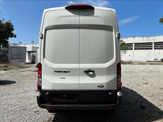 FORD-TRANSIT-2025