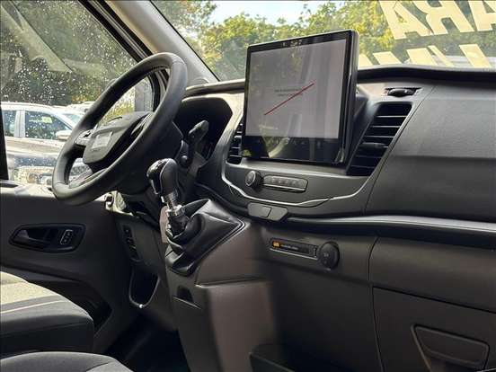 FORD-TRANSIT-2025