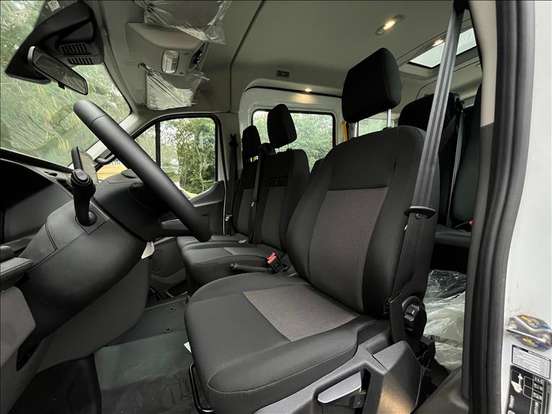 FORD-TRANSIT-2025