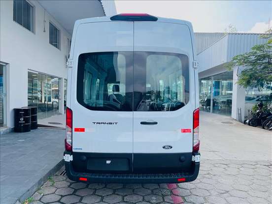 FORD-TRANSIT-2.0 ECOBLUE DIESEL VIDRADA L4H3 MANUAL FORD-TRANSIT-2025