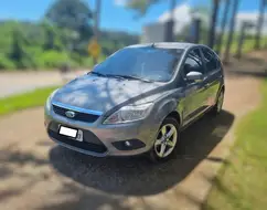 FORD FOCUS 1.6 GLX 16V FLEX 4P MANUAL FORD FOCUS 1.6 GLX 16V FLEX 4P MANUAL