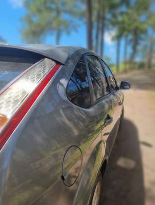 FORD-FOCUS-2012