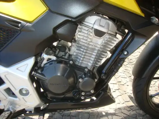 HONDA-CB 300F TWISTER ABS HONDA-CB 300F TWISTER ABS-2024