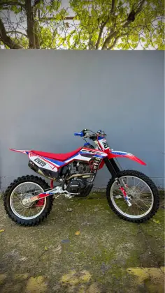 HONDA CRF 230F HONDA CRF 230F