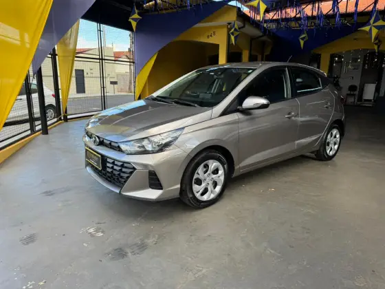 HYUNDAI HB20 1.0 12V FLEX COMFORT PLUS MANUAL HYUNDAI HB20 1.0 12V FLEX COMFORT PLUS MANUAL