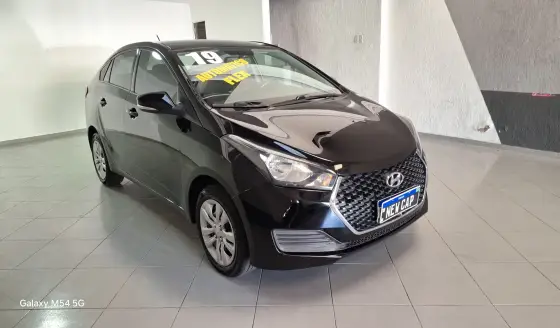 HYUNDAI HB20S 1.6 COMFORT PLUS 16V FLEX 4P AUTOMÁTICO HYUNDAI HB20S 1.6 COMFORT PLUS 16V FLEX 4P AUTOMÁTICO