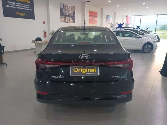 HYUNDAI-HB20S-2024