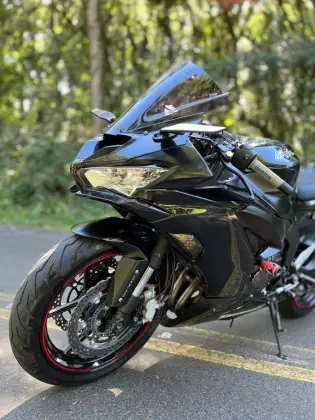 KAWASAKI NINJA ZX-6R 636 ABS 