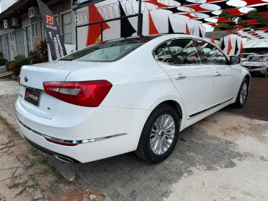KIA-CADENZA-2014