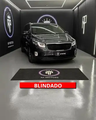 KIA-CARNIVAL-2018