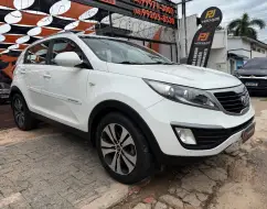 KIA SPORTAGE 2.0 LX 4X2 16V GASOLINA 4P AUTOMÁTICO KIA SPORTAGE 2.0 LX 4X2 16V GASOLINA 4P AUTOMÁTICO