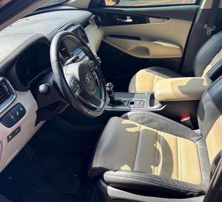 KIA-SORENTO-2017