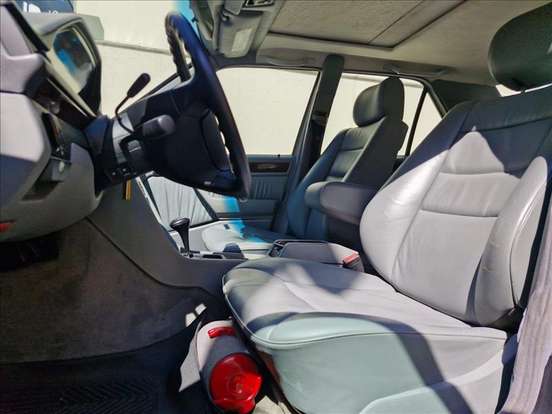 MERCEDES-BENZ-E 320-1995