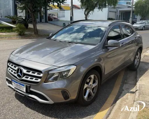 MERCEDES-BENZ GLA 200 1.6 CGI FLEX STYLE 7G-DCT