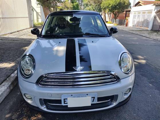 MINI COOPER 1.6 16V GASOLINA 2P AUTOMÁTICO