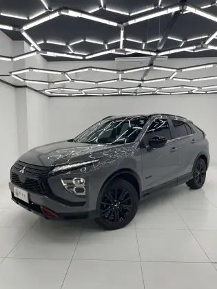 MITSUBISHI ECLIPSE CROSS 1.5 MIVEC TURBO GASOLINA HPE BLACK CVT
