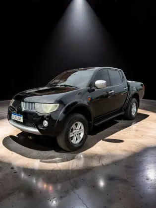 MITSUBISHI L200 2.5 GL 4X4 CD 8V TURBO DIESEL 4P MANUAL MITSUBISHI L200 2.5 GL 4X4 CD 8V TURBO DIESEL 4P MANUAL