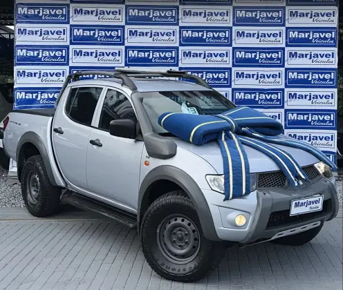 MITSUBISHI L200 SAVANA 3.2 4X4 16V TURBO INTERCOOLER DIESEL 4P MANUAL