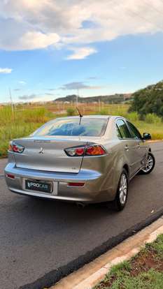 MITSUBISHI-LANCER-2015