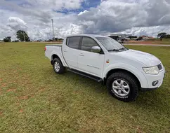 MITSUBISHI L200 TRITON 3.2 HPE 4X4 CD 16V TURBO INTERCOOLER DIESEL 4P MANUAL MITSUBISHI L200 TRITON 3.2 HPE 4X4 CD 16V TURBO INTERCOOLER DIESEL 4P MANUAL