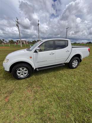 MITSUBISHI-L200 TRITON-2013