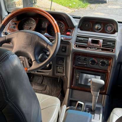 MITSUBISHI-PAJERO-1999