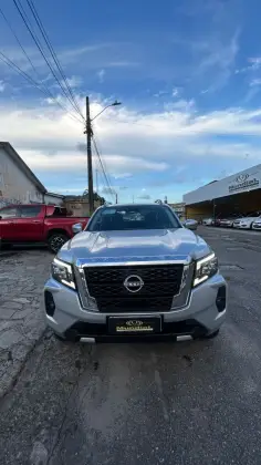 NISSAN FRONTIER 2.3 16V TURBO DIESEL PLATINUM CD 4X4 AUTOMÁTICO