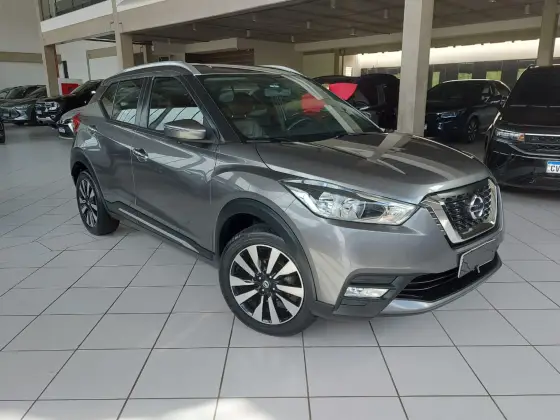 NISSAN KICKS 1.6 16V FLEXSTART SL 4P XTRONIC NISSAN KICKS 1.6 16V FLEXSTART SL 4P XTRONIC