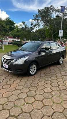 NISSAN-VERSA-2018