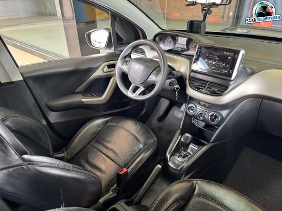 PEUGEOT-2008-2020
