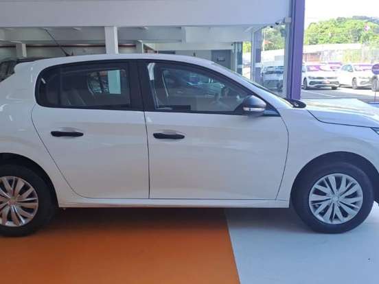 PEUGEOT-208-1.0 FIREFLY FLEX LIKE MANUAL PEUGEOT-208-2023