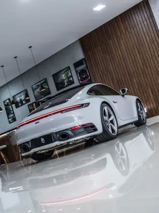 /en/city/cate-car-used-car/porsche-911-2023-3-0-24v-h6-gasoline-carrera-s-pdk-43488469100660736/-4