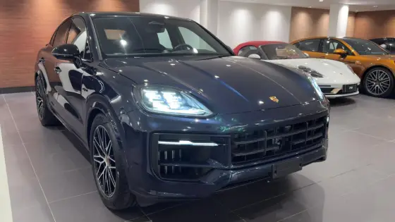 PORSCHE CAYENNE 3.0 V6 E-HYBRID BLACK EDITION COUPÉ AWD TIPTRONIC S