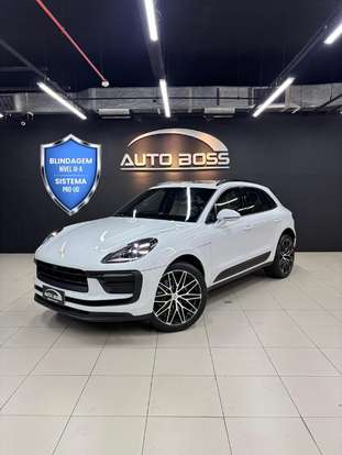 PORSCHE-MACAN-2025