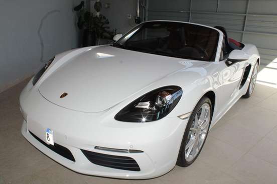 PORSCHE-718-2024
