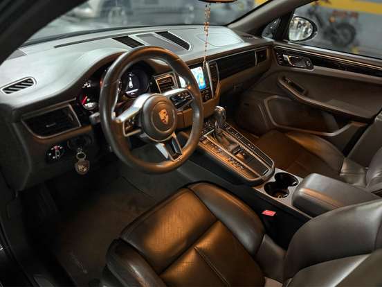 PORSCHE-MACAN-3.0 S 24V V6 GASOLINA 4P AUTOMÁTICO PORSCHE-MACAN-2014
