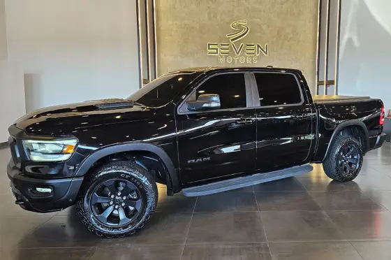 RAM 1500 5.7 V8 GASOLINA REBEL CD 4X4 AUTOMÁTICO