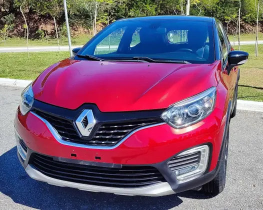 RENAULT CAPTUR 1.6 16V SCE FLEX INTENSE X-TRONIC RENAULT CAPTUR 1.6 16V SCE FLEX INTENSE X-TRONIC