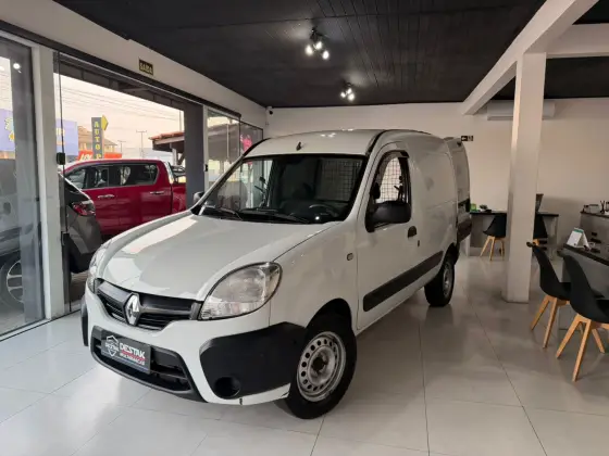 RENAULT KANGOO 1.6 EXPRESS 16V FLEX 4P MANUAL
