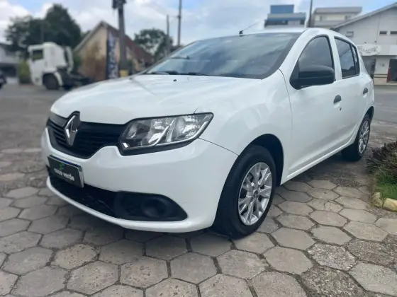 RENAULT SANDERO 1.0 AUTHENTIQUE PLUS 16V FLEX 4P MANUAL RENAULT SANDERO 1.0 AUTHENTIQUE PLUS 16V FLEX 4P MANUAL