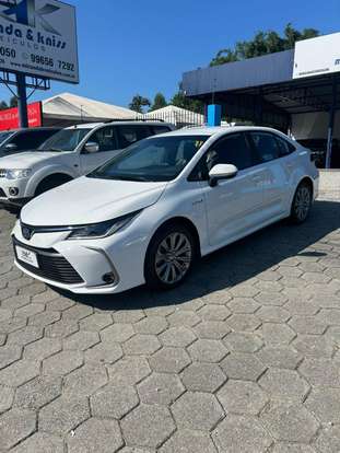 TOYOTA-COROLLA-2022