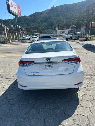 TOYOTA-COROLLA-2022